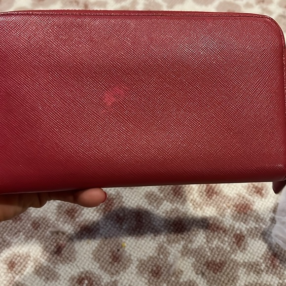 PRADA WALLET - Picture 2 of 8